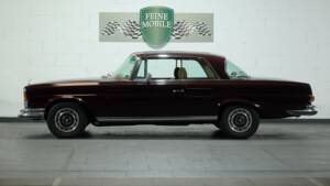 Bild 2/30 von Mercedes-Benz 280 SE 3,5 (1970)