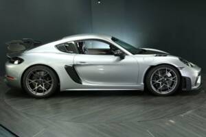 Image 7/50 of Porsche 718 Cayman GT4 RS Weissach (2023)
