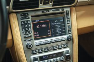 Image 22/48 of Porsche 911 Carrera 4S (2007)