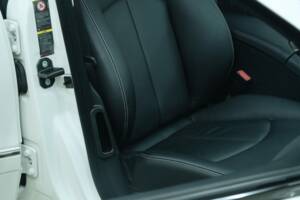 Bild 33/50 von Mercedes-Benz E 500 (2007)