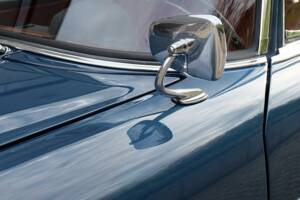 Image 41/76 de Mercedes-Benz 220 S b (1963)
