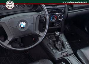 Immagine 13/17 di BMW 318i (1996)