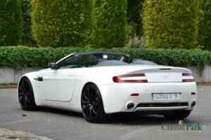 Image 3/50 of Aston Martin V8 Vantage (2007)
