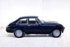 Image 5/41 of MG MGB GT V8 (1976)