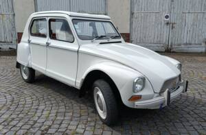 Imagen 1/20 de Citroën Dyane 6 (1968)