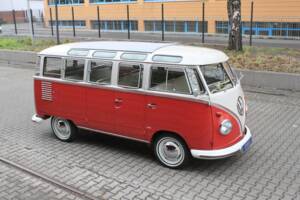 Bild 2/34 von Volkswagen T1 Samba 1.2 (1961)