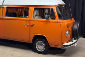 Image 4/59 of Volkswagen T2b Westfalia (1973)