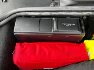 Bild 35/50 von Porsche 911 Carrera (2003)