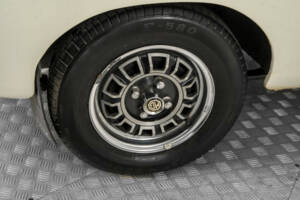 Imagen 35/50 de MG MGB GT V8 (1975)