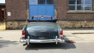 Bild 64/73 von Mercedes-Benz 220 S Cabriolet (1957)