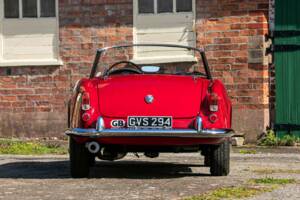 Image 7/46 of Alfa Romeo 2000 Spider (1960)