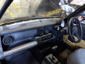 Bild 87/92 von Nissan Be-1 1.0 (1987)