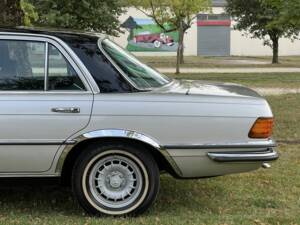 Bild 5/8 von Mercedes-Benz 280 SE (1977)