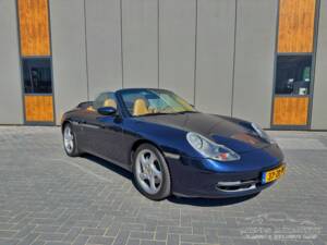 Bild 1/14 von Porsche 911 Carrera 4 (2001)