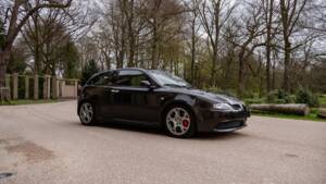 Image 9/60 of Alfa Romeo 147 3.2 GTA (2003)