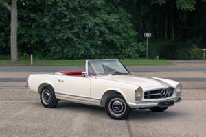 Image 6/60 of Mercedes-Benz 230 SL (1967)