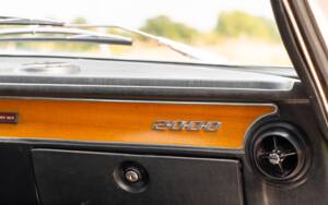 Image 35/53 of Alfa Romeo 2000 GT Veloce (1975)