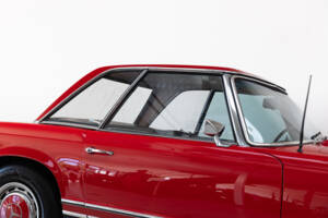 Image 25/30 of Mercedes-Benz 280 SL (1968)