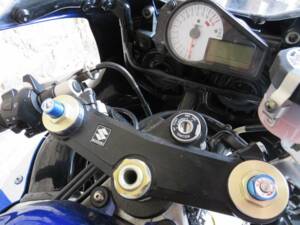 Bild 11/37 von Suzuki DUMMY (2002)