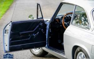 Bild 5/62 von Alfa Romeo 2000 GT Veloce (1974)