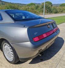 Bild 14/39 von Alfa Romeo GTV 2.0 Twin Spark (1996)