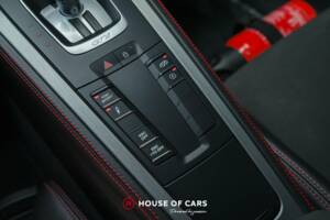 Image 22/24 of Porsche 718 Cayman GT4 Clubsport (2022)