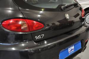 Image 14/27 of Alfa Romeo 147 3.2 GTA (2002)