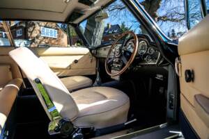 Bild 29/30 von Aston Martin DB 6 Vantage (1966)