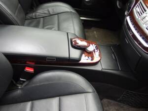 Image 65/99 of Mercedes-Benz S 65 AMG L (2006)