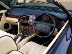 Afbeelding 16/99 van Aston Martin V8 Volante (1999)
