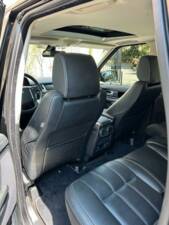 Bild 12/12 von Land Rover Range Rover 4.4 TDV8 Vogue SE (2012)