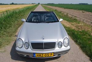 Image 10/46 of Mercedes-Benz CLK 200 (1999)