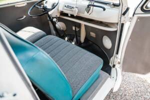 Image 27/50 of Volkswagen T1 camper (1966)