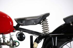 Bild 19/50 von Gilera 150 Sport (1951)