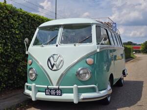 Image 20/24 of Volkswagen T1 Samba (1964)
