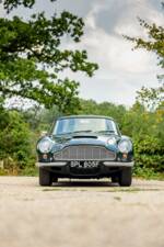 Bild 28/50 von Aston Martin DB 6 Vantage (1967)