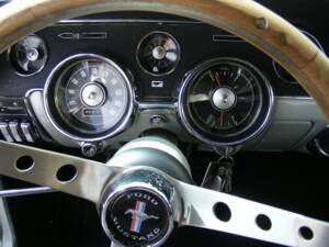 Image 15/46 of Ford Mustang 289 (1968)