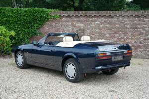 Bild 13/50 von Aston Martin V8 Zagato Vantage Volante (1990)