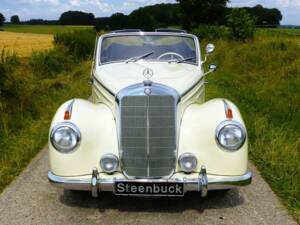 Mercedes-Benz 220 Cabriolet A (W 187) 1955