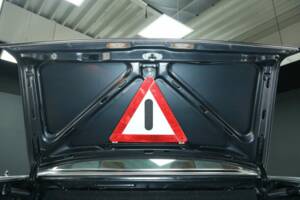 Image 36/50 of Mercedes-Benz 280 CE (1980)