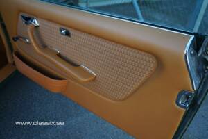 Image 6/17 of Mercedes-Benz 280 CE (1977)