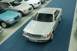 Bild 7/50 von Mercedes-Benz 560 SEC (1986)
