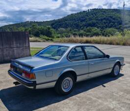 Image 5/50 of BMW 635 CSi (1981)