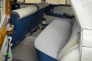 Bild 12/44 von Mercedes-Benz 220 S (1958)