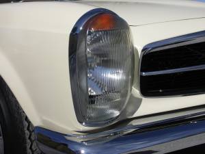 Immagine 21/40 di Mercedes-Benz 280 SL (1969)