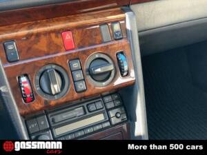 Image 13/15 de Mercedes-Benz E 200 (1995)
