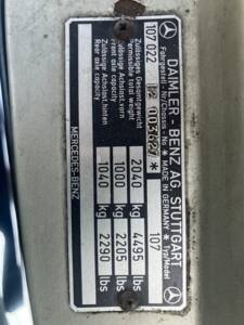 Image 10/10 of Mercedes-Benz 280 SLC (1977)