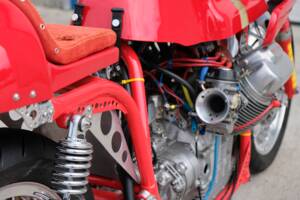 Image 29/44 of Moto Guzzi DUMMY (1972)