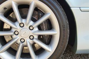 Image 18/50 of Aston Martin DB 7 Vantage Volante (2000)