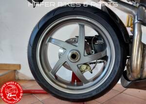 Afbeelding 23/40 van Ducati 996 R (2001)